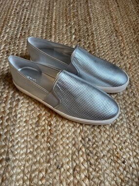 Vince. 12M Silver EUR 43 Womens Silver Perforated Sneakers Shoes
